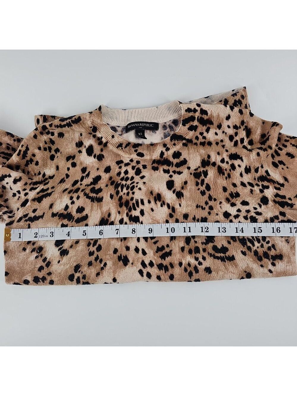 Banana Republic Leopard Print Sweater XS Tan Black Cotton Crewneck - Picture 7 of 9